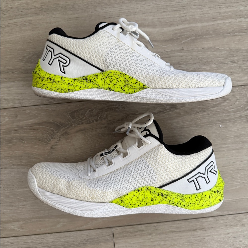 TYR CXT2 Men’s Sz 10.5